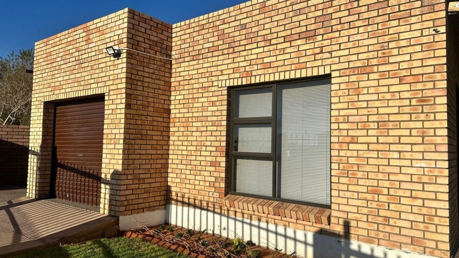 4 Bedroom Property for Sale in Morning Glory Northern Cape